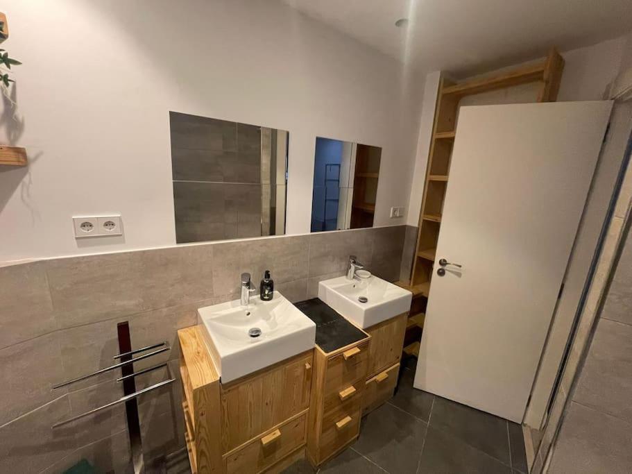 Appartement House In Sant Cugat, 25 Mins To Barcelona Center Sant Cugat del Vallès