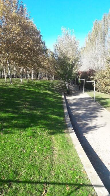 House In Sant Cugat, 25 Mins To Barcelona Center Appartement *