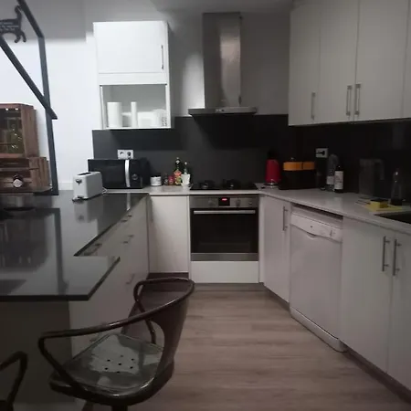 Appartement House In Sant Cugat, 25 Mins To Barcelona Center à Sant Cugat del Vallès Extérieur photo