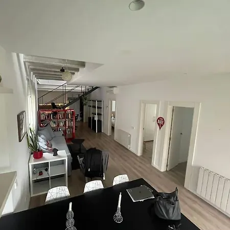Appartement House In Sant Cugat, 25 Mins To Barcelona Center à Sant Cugat del Vallès Extérieur photo