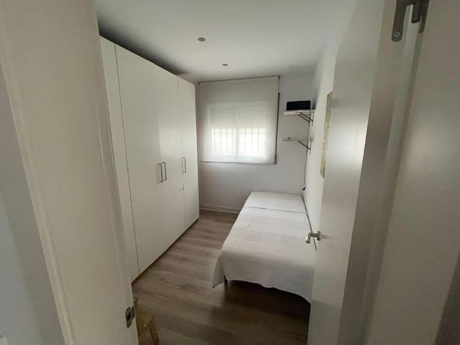 House In Sant Cugat, 25 Mins To Barcelona Center