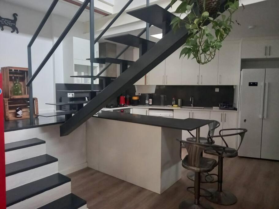 Appartement House In Sant Cugat, 25 Mins To Barcelona Center